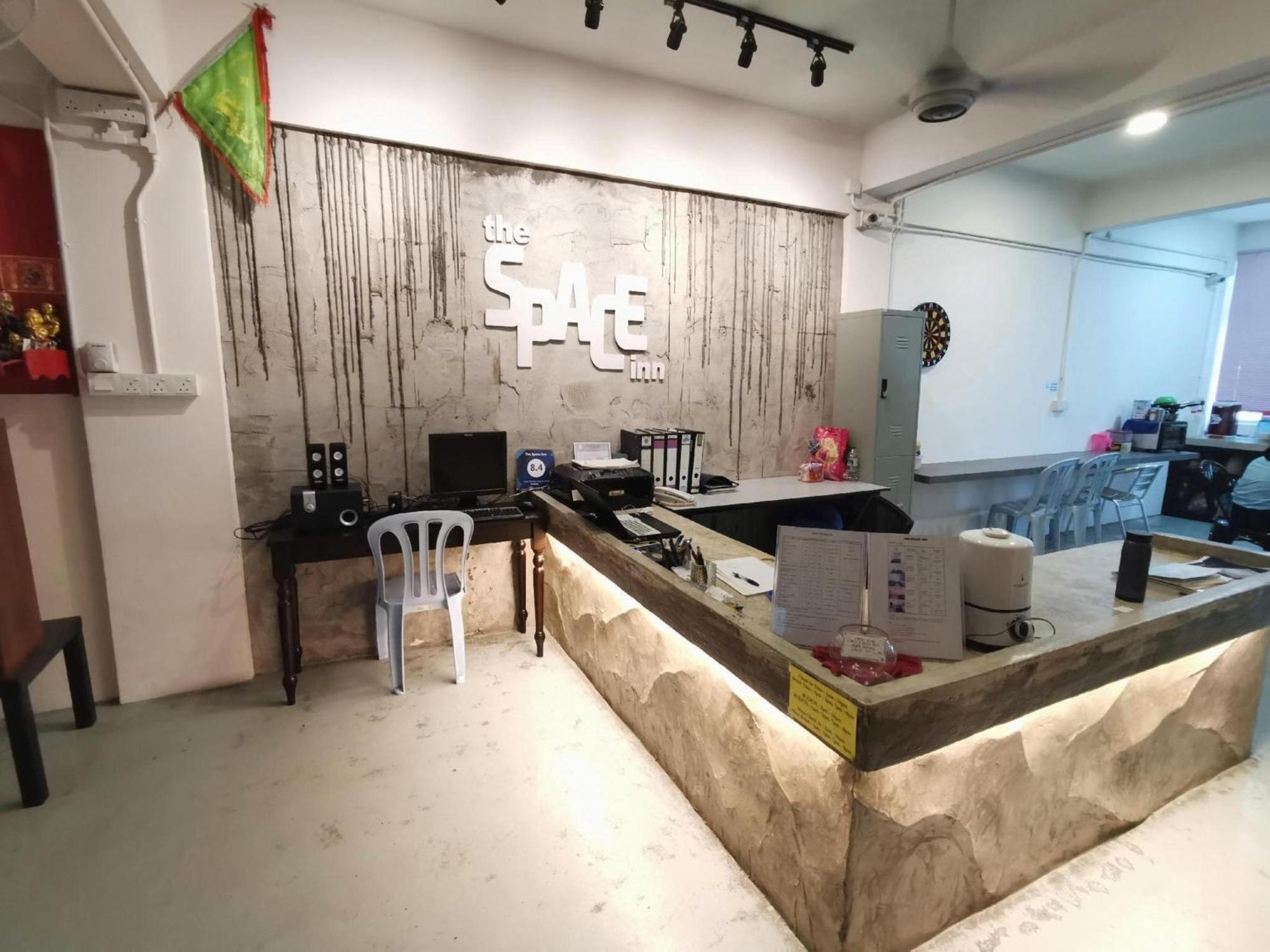 Spot On 90587 The Space Inn Kuala Terengganu Exteriör bild